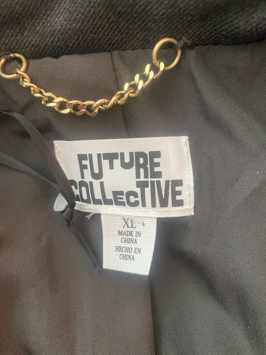 💕NEW💕 Future Collective Gray Blazer